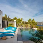 Luxury Korcula Diamond *
