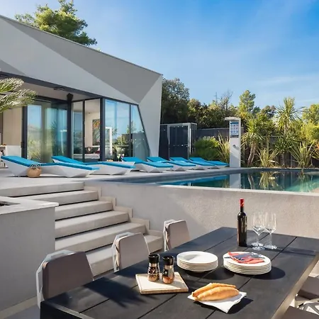 Luxury Korcula Diamond